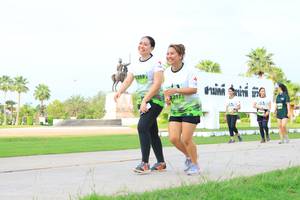 BIB: 
                            <button type="button" onclick="openModal(3699551)" class="btn btn-primary btn-sm float-right btn-popup" data-toggle="modal" data-target=".modal-high-quality">
                        <i class="fas fa-shopping-cart"></i> Add to Cart
                    </button>
                                            <button type="button" onclick="isThisMe(3699551, true)" class="btn btn-success btn-sm float-right btn-popup btn-isme hidden" data-toggle="tooltip" data-placement="bottom" title="นี่คือรูปของคุณใช่ไหม คลิกที่นี่เพื่อเอาเข้าอัลบั้ม">
                        <i class="fas fa-plus"></i> Add to album
                    </button>
                    <button type="button" onclick="isThisMe(3699551, false)" class="btn btn-warning btn-sm float-right btn-popup btn-isnotme hidden">
                        <i class="fas fa-ban"></i> Remove from album
                    </button>