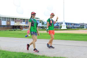 BIB: 
                            <button type="button" onclick="openModal(3702655)" class="btn btn-primary btn-sm float-right btn-popup" data-toggle="modal" data-target=".modal-high-quality">
                        <i class="fas fa-shopping-cart"></i> Add to Cart
                    </button>
                                            <button type="button" onclick="isThisMe(3702655, true)" class="btn btn-success btn-sm float-right btn-popup btn-isme hidden" data-toggle="tooltip" data-placement="bottom" title="นี่คือรูปของคุณใช่ไหม คลิกที่นี่เพื่อเอาเข้าอัลบั้ม">
                        <i class="fas fa-plus"></i> Add to album
                    </button>
                    <button type="button" onclick="isThisMe(3702655, false)" class="btn btn-warning btn-sm float-right btn-popup btn-isnotme hidden">
                        <i class="fas fa-ban"></i> Remove from album
                    </button>