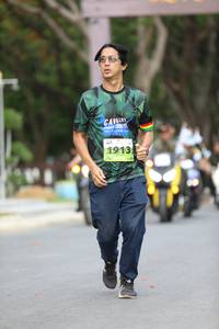 BIB: 1913
                            <button type="button" onclick="openModal(3632555)" class="btn btn-primary btn-sm float-right btn-popup" data-toggle="modal" data-target=".modal-high-quality">
                        <i class="fas fa-shopping-cart"></i> Add to Cart
                    </button>
                                            <button type="button" onclick="isThisMe(3632555, true)" class="btn btn-success btn-sm float-right btn-popup btn-isme hidden" data-toggle="tooltip" data-placement="bottom" title="นี่คือรูปของคุณใช่ไหม คลิกที่นี่เพื่อเอาเข้าอัลบั้ม">
                        <i class="fas fa-plus"></i> Add to album
                    </button>
                    <button type="button" onclick="isThisMe(3632555, false)" class="btn btn-warning btn-sm float-right btn-popup btn-isnotme hidden">
                        <i class="fas fa-ban"></i> Remove from album
                    </button>