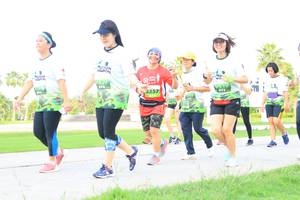 BIB: 
                            <button type="button" onclick="openModal(3688078)" class="btn btn-primary btn-sm float-right btn-popup" data-toggle="modal" data-target=".modal-high-quality">
                        <i class="fas fa-shopping-cart"></i> Add to Cart
                    </button>
                                            <button type="button" onclick="isThisMe(3688078, true)" class="btn btn-success btn-sm float-right btn-popup btn-isme hidden" data-toggle="tooltip" data-placement="bottom" title="นี่คือรูปของคุณใช่ไหม คลิกที่นี่เพื่อเอาเข้าอัลบั้ม">
                        <i class="fas fa-plus"></i> Add to album
                    </button>
                    <button type="button" onclick="isThisMe(3688078, false)" class="btn btn-warning btn-sm float-right btn-popup btn-isnotme hidden">
                        <i class="fas fa-ban"></i> Remove from album
                    </button>