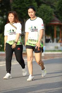 BIB: 1335
                            <button type="button" onclick="openModal(3625942)" class="btn btn-primary btn-sm float-right btn-popup" data-toggle="modal" data-target=".modal-high-quality">
                        <i class="fas fa-shopping-cart"></i> Add to Cart
                    </button>
                                            <button type="button" onclick="isThisMe(3625942, true)" class="btn btn-success btn-sm float-right btn-popup btn-isme hidden" data-toggle="tooltip" data-placement="bottom" title="นี่คือรูปของคุณใช่ไหม คลิกที่นี่เพื่อเอาเข้าอัลบั้ม">
                        <i class="fas fa-plus"></i> Add to album
                    </button>
                    <button type="button" onclick="isThisMe(3625942, false)" class="btn btn-warning btn-sm float-right btn-popup btn-isnotme hidden">
                        <i class="fas fa-ban"></i> Remove from album
                    </button>