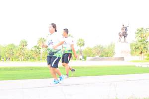 BIB: 
                            <button type="button" onclick="openModal(3692130)" class="btn btn-primary btn-sm float-right btn-popup" data-toggle="modal" data-target=".modal-high-quality">
                        <i class="fas fa-shopping-cart"></i> Add to Cart
                    </button>
                                            <button type="button" onclick="isThisMe(3692130, true)" class="btn btn-success btn-sm float-right btn-popup btn-isme hidden" data-toggle="tooltip" data-placement="bottom" title="นี่คือรูปของคุณใช่ไหม คลิกที่นี่เพื่อเอาเข้าอัลบั้ม">
                        <i class="fas fa-plus"></i> Add to album
                    </button>
                    <button type="button" onclick="isThisMe(3692130, false)" class="btn btn-warning btn-sm float-right btn-popup btn-isnotme hidden">
                        <i class="fas fa-ban"></i> Remove from album
                    </button>