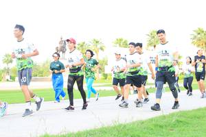 BIB: 660
                            <button type="button" onclick="openModal(3685955)" class="btn btn-primary btn-sm float-right btn-popup" data-toggle="modal" data-target=".modal-high-quality">
                        <i class="fas fa-shopping-cart"></i> Add to Cart
                    </button>
                                            <button type="button" onclick="isThisMe(3685955, true)" class="btn btn-success btn-sm float-right btn-popup btn-isme hidden" data-toggle="tooltip" data-placement="bottom" title="นี่คือรูปของคุณใช่ไหม คลิกที่นี่เพื่อเอาเข้าอัลบั้ม">
                        <i class="fas fa-plus"></i> Add to album
                    </button>
                    <button type="button" onclick="isThisMe(3685955, false)" class="btn btn-warning btn-sm float-right btn-popup btn-isnotme hidden">
                        <i class="fas fa-ban"></i> Remove from album
                    </button>