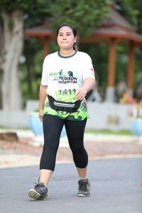 BIB: 1411
                            <button type="button" onclick="openModal(3631952)" class="btn btn-primary btn-sm float-right btn-popup" data-toggle="modal" data-target=".modal-high-quality">
                        <i class="fas fa-shopping-cart"></i> Add to Cart
                    </button>
                                            <button type="button" onclick="isThisMe(3631952, true)" class="btn btn-success btn-sm float-right btn-popup btn-isme hidden" data-toggle="tooltip" data-placement="bottom" title="นี่คือรูปของคุณใช่ไหม คลิกที่นี่เพื่อเอาเข้าอัลบั้ม">
                        <i class="fas fa-plus"></i> Add to album
                    </button>
                    <button type="button" onclick="isThisMe(3631952, false)" class="btn btn-warning btn-sm float-right btn-popup btn-isnotme hidden">
                        <i class="fas fa-ban"></i> Remove from album
                    </button>