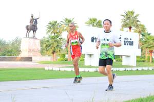 BIB: 2258
                            <button type="button" onclick="openModal(3655569)" class="btn btn-primary btn-sm float-right btn-popup" data-toggle="modal" data-target=".modal-high-quality">
                        <i class="fas fa-shopping-cart"></i> Add to Cart
                    </button>
                                            <button type="button" onclick="isThisMe(3655569, true)" class="btn btn-success btn-sm float-right btn-popup btn-isme hidden" data-toggle="tooltip" data-placement="bottom" title="นี่คือรูปของคุณใช่ไหม คลิกที่นี่เพื่อเอาเข้าอัลบั้ม">
                        <i class="fas fa-plus"></i> Add to album
                    </button>
                    <button type="button" onclick="isThisMe(3655569, false)" class="btn btn-warning btn-sm float-right btn-popup btn-isnotme hidden">
                        <i class="fas fa-ban"></i> Remove from album
                    </button>