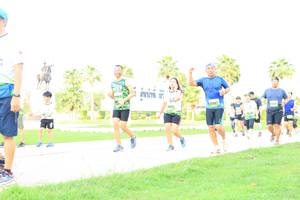 BIB: 
                            <button type="button" onclick="openModal(3696060)" class="btn btn-primary btn-sm float-right btn-popup" data-toggle="modal" data-target=".modal-high-quality">
                        <i class="fas fa-shopping-cart"></i> Add to Cart
                    </button>
                                            <button type="button" onclick="isThisMe(3696060, true)" class="btn btn-success btn-sm float-right btn-popup btn-isme hidden" data-toggle="tooltip" data-placement="bottom" title="นี่คือรูปของคุณใช่ไหม คลิกที่นี่เพื่อเอาเข้าอัลบั้ม">
                        <i class="fas fa-plus"></i> Add to album
                    </button>
                    <button type="button" onclick="isThisMe(3696060, false)" class="btn btn-warning btn-sm float-right btn-popup btn-isnotme hidden">
                        <i class="fas fa-ban"></i> Remove from album
                    </button>