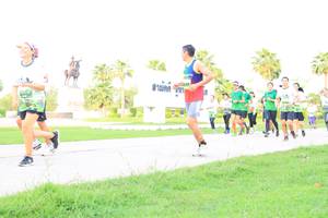 BIB: 
                            <button type="button" onclick="openModal(3689601)" class="btn btn-primary btn-sm float-right btn-popup" data-toggle="modal" data-target=".modal-high-quality">
                        <i class="fas fa-shopping-cart"></i> Add to Cart
                    </button>
                                            <button type="button" onclick="isThisMe(3689601, true)" class="btn btn-success btn-sm float-right btn-popup btn-isme hidden" data-toggle="tooltip" data-placement="bottom" title="นี่คือรูปของคุณใช่ไหม คลิกที่นี่เพื่อเอาเข้าอัลบั้ม">
                        <i class="fas fa-plus"></i> Add to album
                    </button>
                    <button type="button" onclick="isThisMe(3689601, false)" class="btn btn-warning btn-sm float-right btn-popup btn-isnotme hidden">
                        <i class="fas fa-ban"></i> Remove from album
                    </button>