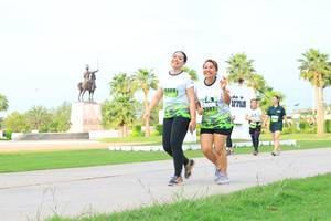 BIB: 1388, 1387
                            <button type="button" onclick="openModal(3699521)" class="btn btn-primary btn-sm float-right btn-popup" data-toggle="modal" data-target=".modal-high-quality">
                        <i class="fas fa-shopping-cart"></i> Add to Cart
                    </button>
                                            <button type="button" onclick="isThisMe(3699521, true)" class="btn btn-success btn-sm float-right btn-popup btn-isme hidden" data-toggle="tooltip" data-placement="bottom" title="นี่คือรูปของคุณใช่ไหม คลิกที่นี่เพื่อเอาเข้าอัลบั้ม">
                        <i class="fas fa-plus"></i> Add to album
                    </button>
                    <button type="button" onclick="isThisMe(3699521, false)" class="btn btn-warning btn-sm float-right btn-popup btn-isnotme hidden">
                        <i class="fas fa-ban"></i> Remove from album
                    </button>