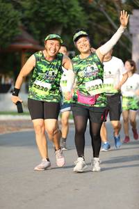 BIB: 2220
                            <button type="button" onclick="openModal(3627993)" class="btn btn-primary btn-sm float-right btn-popup" data-toggle="modal" data-target=".modal-high-quality">
                        <i class="fas fa-shopping-cart"></i> Add to Cart
                    </button>
                                            <button type="button" onclick="isThisMe(3627993, true)" class="btn btn-success btn-sm float-right btn-popup btn-isme hidden" data-toggle="tooltip" data-placement="bottom" title="นี่คือรูปของคุณใช่ไหม คลิกที่นี่เพื่อเอาเข้าอัลบั้ม">
                        <i class="fas fa-plus"></i> Add to album
                    </button>
                    <button type="button" onclick="isThisMe(3627993, false)" class="btn btn-warning btn-sm float-right btn-popup btn-isnotme hidden">
                        <i class="fas fa-ban"></i> Remove from album
                    </button>