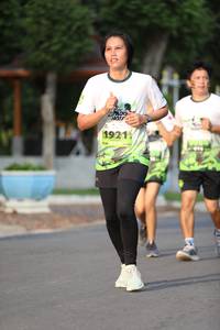 BIB: 1921
                            <button type="button" onclick="openModal(3610144)" class="btn btn-primary btn-sm float-right btn-popup" data-toggle="modal" data-target=".modal-high-quality">
                        <i class="fas fa-shopping-cart"></i> Add to Cart
                    </button>
                                            <button type="button" onclick="isThisMe(3610144, true)" class="btn btn-success btn-sm float-right btn-popup btn-isme hidden" data-toggle="tooltip" data-placement="bottom" title="นี่คือรูปของคุณใช่ไหม คลิกที่นี่เพื่อเอาเข้าอัลบั้ม">
                        <i class="fas fa-plus"></i> Add to album
                    </button>
                    <button type="button" onclick="isThisMe(3610144, false)" class="btn btn-warning btn-sm float-right btn-popup btn-isnotme hidden">
                        <i class="fas fa-ban"></i> Remove from album
                    </button>