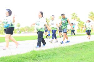 BIB: 
                            <button type="button" onclick="openModal(3694583)" class="btn btn-primary btn-sm float-right btn-popup" data-toggle="modal" data-target=".modal-high-quality">
                        <i class="fas fa-shopping-cart"></i> Add to Cart
                    </button>
                                            <button type="button" onclick="isThisMe(3694583, true)" class="btn btn-success btn-sm float-right btn-popup btn-isme hidden" data-toggle="tooltip" data-placement="bottom" title="นี่คือรูปของคุณใช่ไหม คลิกที่นี่เพื่อเอาเข้าอัลบั้ม">
                        <i class="fas fa-plus"></i> Add to album
                    </button>
                    <button type="button" onclick="isThisMe(3694583, false)" class="btn btn-warning btn-sm float-right btn-popup btn-isnotme hidden">
                        <i class="fas fa-ban"></i> Remove from album
                    </button>