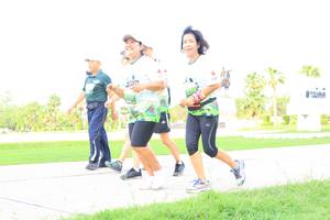 BIB: 
                            <button type="button" onclick="openModal(3694882)" class="btn btn-primary btn-sm float-right btn-popup" data-toggle="modal" data-target=".modal-high-quality">
                        <i class="fas fa-shopping-cart"></i> Add to Cart
                    </button>
                                            <button type="button" onclick="isThisMe(3694882, true)" class="btn btn-success btn-sm float-right btn-popup btn-isme hidden" data-toggle="tooltip" data-placement="bottom" title="นี่คือรูปของคุณใช่ไหม คลิกที่นี่เพื่อเอาเข้าอัลบั้ม">
                        <i class="fas fa-plus"></i> Add to album
                    </button>
                    <button type="button" onclick="isThisMe(3694882, false)" class="btn btn-warning btn-sm float-right btn-popup btn-isnotme hidden">
                        <i class="fas fa-ban"></i> Remove from album
                    </button>