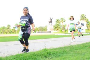 BIB: 
                            <button type="button" onclick="openModal(3696318)" class="btn btn-primary btn-sm float-right btn-popup" data-toggle="modal" data-target=".modal-high-quality">
                        <i class="fas fa-shopping-cart"></i> Add to Cart
                    </button>
                                            <button type="button" onclick="isThisMe(3696318, true)" class="btn btn-success btn-sm float-right btn-popup btn-isme hidden" data-toggle="tooltip" data-placement="bottom" title="นี่คือรูปของคุณใช่ไหม คลิกที่นี่เพื่อเอาเข้าอัลบั้ม">
                        <i class="fas fa-plus"></i> Add to album
                    </button>
                    <button type="button" onclick="isThisMe(3696318, false)" class="btn btn-warning btn-sm float-right btn-popup btn-isnotme hidden">
                        <i class="fas fa-ban"></i> Remove from album
                    </button>