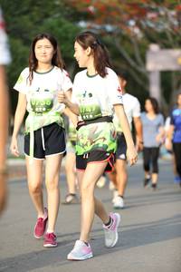 BIB: 
                            <button type="button" onclick="openModal(3616654)" class="btn btn-primary btn-sm float-right btn-popup" data-toggle="modal" data-target=".modal-high-quality">
                        <i class="fas fa-shopping-cart"></i> Add to Cart
                    </button>
                                            <button type="button" onclick="isThisMe(3616654, true)" class="btn btn-success btn-sm float-right btn-popup btn-isme hidden" data-toggle="tooltip" data-placement="bottom" title="นี่คือรูปของคุณใช่ไหม คลิกที่นี่เพื่อเอาเข้าอัลบั้ม">
                        <i class="fas fa-plus"></i> Add to album
                    </button>
                    <button type="button" onclick="isThisMe(3616654, false)" class="btn btn-warning btn-sm float-right btn-popup btn-isnotme hidden">
                        <i class="fas fa-ban"></i> Remove from album
                    </button>