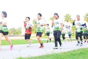 BIB: 
                            <button type="button" onclick="openModal(3681754)" class="btn btn-primary btn-sm float-right btn-popup" data-toggle="modal" data-target=".modal-high-quality">
                        <i class="fas fa-shopping-cart"></i> Add to Cart
                    </button>
                                            <button type="button" onclick="isThisMe(3681754, true)" class="btn btn-success btn-sm float-right btn-popup btn-isme hidden" data-toggle="tooltip" data-placement="bottom" title="นี่คือรูปของคุณใช่ไหม คลิกที่นี่เพื่อเอาเข้าอัลบั้ม">
                        <i class="fas fa-plus"></i> Add to album
                    </button>
                    <button type="button" onclick="isThisMe(3681754, false)" class="btn btn-warning btn-sm float-right btn-popup btn-isnotme hidden">
                        <i class="fas fa-ban"></i> Remove from album
                    </button>