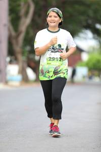 BIB: 291
                            <button type="button" onclick="openModal(3632387)" class="btn btn-primary btn-sm float-right btn-popup" data-toggle="modal" data-target=".modal-high-quality">
                        <i class="fas fa-shopping-cart"></i> Add to Cart
                    </button>
                                            <button type="button" onclick="isThisMe(3632387, true)" class="btn btn-success btn-sm float-right btn-popup btn-isme hidden" data-toggle="tooltip" data-placement="bottom" title="นี่คือรูปของคุณใช่ไหม คลิกที่นี่เพื่อเอาเข้าอัลบั้ม">
                        <i class="fas fa-plus"></i> Add to album
                    </button>
                    <button type="button" onclick="isThisMe(3632387, false)" class="btn btn-warning btn-sm float-right btn-popup btn-isnotme hidden">
                        <i class="fas fa-ban"></i> Remove from album
                    </button>