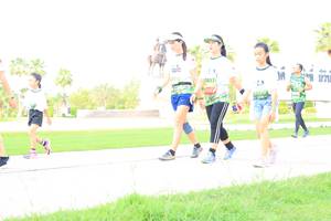 BIB: 
                            <button type="button" onclick="openModal(3695719)" class="btn btn-primary btn-sm float-right btn-popup" data-toggle="modal" data-target=".modal-high-quality">
                        <i class="fas fa-shopping-cart"></i> Add to Cart
                    </button>
                                            <button type="button" onclick="isThisMe(3695719, true)" class="btn btn-success btn-sm float-right btn-popup btn-isme hidden" data-toggle="tooltip" data-placement="bottom" title="นี่คือรูปของคุณใช่ไหม คลิกที่นี่เพื่อเอาเข้าอัลบั้ม">
                        <i class="fas fa-plus"></i> Add to album
                    </button>
                    <button type="button" onclick="isThisMe(3695719, false)" class="btn btn-warning btn-sm float-right btn-popup btn-isnotme hidden">
                        <i class="fas fa-ban"></i> Remove from album
                    </button>