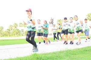 BIB: 
                            <button type="button" onclick="openModal(3690942)" class="btn btn-primary btn-sm float-right btn-popup" data-toggle="modal" data-target=".modal-high-quality">
                        <i class="fas fa-shopping-cart"></i> Add to Cart
                    </button>
                                            <button type="button" onclick="isThisMe(3690942, true)" class="btn btn-success btn-sm float-right btn-popup btn-isme hidden" data-toggle="tooltip" data-placement="bottom" title="นี่คือรูปของคุณใช่ไหม คลิกที่นี่เพื่อเอาเข้าอัลบั้ม">
                        <i class="fas fa-plus"></i> Add to album
                    </button>
                    <button type="button" onclick="isThisMe(3690942, false)" class="btn btn-warning btn-sm float-right btn-popup btn-isnotme hidden">
                        <i class="fas fa-ban"></i> Remove from album
                    </button>