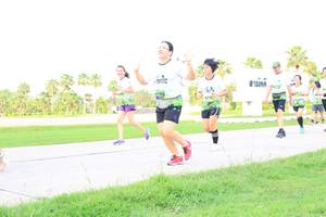 BIB: 
                            <button type="button" onclick="openModal(3689242)" class="btn btn-primary btn-sm float-right btn-popup" data-toggle="modal" data-target=".modal-high-quality">
                        <i class="fas fa-shopping-cart"></i> Add to Cart
                    </button>
                                            <button type="button" onclick="isThisMe(3689242, true)" class="btn btn-success btn-sm float-right btn-popup btn-isme hidden" data-toggle="tooltip" data-placement="bottom" title="นี่คือรูปของคุณใช่ไหม คลิกที่นี่เพื่อเอาเข้าอัลบั้ม">
                        <i class="fas fa-plus"></i> Add to album
                    </button>
                    <button type="button" onclick="isThisMe(3689242, false)" class="btn btn-warning btn-sm float-right btn-popup btn-isnotme hidden">
                        <i class="fas fa-ban"></i> Remove from album
                    </button>