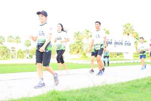 BIB: 
                            <button type="button" onclick="openModal(3692198)" class="btn btn-primary btn-sm float-right btn-popup" data-toggle="modal" data-target=".modal-high-quality">
                        <i class="fas fa-shopping-cart"></i> Add to Cart
                    </button>
                                            <button type="button" onclick="isThisMe(3692198, true)" class="btn btn-success btn-sm float-right btn-popup btn-isme hidden" data-toggle="tooltip" data-placement="bottom" title="นี่คือรูปของคุณใช่ไหม คลิกที่นี่เพื่อเอาเข้าอัลบั้ม">
                        <i class="fas fa-plus"></i> Add to album
                    </button>
                    <button type="button" onclick="isThisMe(3692198, false)" class="btn btn-warning btn-sm float-right btn-popup btn-isnotme hidden">
                        <i class="fas fa-ban"></i> Remove from album
                    </button>