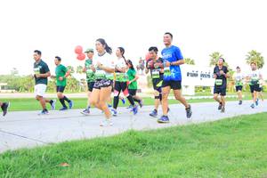 BIB: 
                            <button type="button" onclick="openModal(3676430)" class="btn btn-primary btn-sm float-right btn-popup" data-toggle="modal" data-target=".modal-high-quality">
                        <i class="fas fa-shopping-cart"></i> Add to Cart
                    </button>
                                            <button type="button" onclick="isThisMe(3676430, true)" class="btn btn-success btn-sm float-right btn-popup btn-isme hidden" data-toggle="tooltip" data-placement="bottom" title="นี่คือรูปของคุณใช่ไหม คลิกที่นี่เพื่อเอาเข้าอัลบั้ม">
                        <i class="fas fa-plus"></i> Add to album
                    </button>
                    <button type="button" onclick="isThisMe(3676430, false)" class="btn btn-warning btn-sm float-right btn-popup btn-isnotme hidden">
                        <i class="fas fa-ban"></i> Remove from album
                    </button>