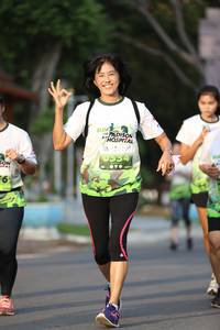 BIB: 534
                            <button type="button" onclick="openModal(3607515)" class="btn btn-primary btn-sm float-right btn-popup" data-toggle="modal" data-target=".modal-high-quality">
                        <i class="fas fa-shopping-cart"></i> Add to Cart
                    </button>
                                            <button type="button" onclick="isThisMe(3607515, true)" class="btn btn-success btn-sm float-right btn-popup btn-isme hidden" data-toggle="tooltip" data-placement="bottom" title="นี่คือรูปของคุณใช่ไหม คลิกที่นี่เพื่อเอาเข้าอัลบั้ม">
                        <i class="fas fa-plus"></i> Add to album
                    </button>
                    <button type="button" onclick="isThisMe(3607515, false)" class="btn btn-warning btn-sm float-right btn-popup btn-isnotme hidden">
                        <i class="fas fa-ban"></i> Remove from album
                    </button>