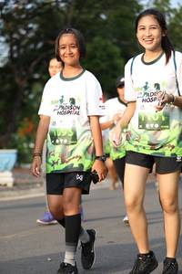 BIB: 
                            <button type="button" onclick="openModal(3618538)" class="btn btn-primary btn-sm float-right btn-popup" data-toggle="modal" data-target=".modal-high-quality">
                        <i class="fas fa-shopping-cart"></i> Add to Cart
                    </button>
                                            <button type="button" onclick="isThisMe(3618538, true)" class="btn btn-success btn-sm float-right btn-popup btn-isme hidden" data-toggle="tooltip" data-placement="bottom" title="นี่คือรูปของคุณใช่ไหม คลิกที่นี่เพื่อเอาเข้าอัลบั้ม">
                        <i class="fas fa-plus"></i> Add to album
                    </button>
                    <button type="button" onclick="isThisMe(3618538, false)" class="btn btn-warning btn-sm float-right btn-popup btn-isnotme hidden">
                        <i class="fas fa-ban"></i> Remove from album
                    </button>