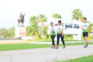 BIB: 
                            <button type="button" onclick="openModal(3700070)" class="btn btn-primary btn-sm float-right btn-popup" data-toggle="modal" data-target=".modal-high-quality">
                        <i class="fas fa-shopping-cart"></i> Add to Cart
                    </button>
                                            <button type="button" onclick="isThisMe(3700070, true)" class="btn btn-success btn-sm float-right btn-popup btn-isme hidden" data-toggle="tooltip" data-placement="bottom" title="นี่คือรูปของคุณใช่ไหม คลิกที่นี่เพื่อเอาเข้าอัลบั้ม">
                        <i class="fas fa-plus"></i> Add to album
                    </button>
                    <button type="button" onclick="isThisMe(3700070, false)" class="btn btn-warning btn-sm float-right btn-popup btn-isnotme hidden">
                        <i class="fas fa-ban"></i> Remove from album
                    </button>