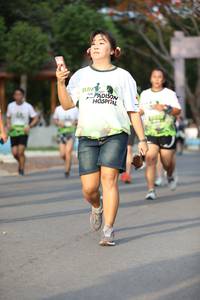 BIB: 
                            <button type="button" onclick="openModal(3614398)" class="btn btn-primary btn-sm float-right btn-popup" data-toggle="modal" data-target=".modal-high-quality">
                        <i class="fas fa-shopping-cart"></i> Add to Cart
                    </button>
                                            <button type="button" onclick="isThisMe(3614398, true)" class="btn btn-success btn-sm float-right btn-popup btn-isme hidden" data-toggle="tooltip" data-placement="bottom" title="นี่คือรูปของคุณใช่ไหม คลิกที่นี่เพื่อเอาเข้าอัลบั้ม">
                        <i class="fas fa-plus"></i> Add to album
                    </button>
                    <button type="button" onclick="isThisMe(3614398, false)" class="btn btn-warning btn-sm float-right btn-popup btn-isnotme hidden">
                        <i class="fas fa-ban"></i> Remove from album
                    </button>