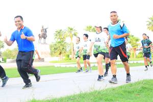 BIB: 
                            <button type="button" onclick="openModal(3685142)" class="btn btn-primary btn-sm float-right btn-popup" data-toggle="modal" data-target=".modal-high-quality">
                        <i class="fas fa-shopping-cart"></i> Add to Cart
                    </button>
                                            <button type="button" onclick="isThisMe(3685142, true)" class="btn btn-success btn-sm float-right btn-popup btn-isme hidden" data-toggle="tooltip" data-placement="bottom" title="นี่คือรูปของคุณใช่ไหม คลิกที่นี่เพื่อเอาเข้าอัลบั้ม">
                        <i class="fas fa-plus"></i> Add to album
                    </button>
                    <button type="button" onclick="isThisMe(3685142, false)" class="btn btn-warning btn-sm float-right btn-popup btn-isnotme hidden">
                        <i class="fas fa-ban"></i> Remove from album
                    </button>