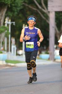 BIB: 1871
                            <button type="button" onclick="openModal(3595394)" class="btn btn-primary btn-sm float-right btn-popup" data-toggle="modal" data-target=".modal-high-quality">
                        <i class="fas fa-shopping-cart"></i> Add to Cart
                    </button>
                                            <button type="button" onclick="isThisMe(3595394, true)" class="btn btn-success btn-sm float-right btn-popup btn-isme hidden" data-toggle="tooltip" data-placement="bottom" title="นี่คือรูปของคุณใช่ไหม คลิกที่นี่เพื่อเอาเข้าอัลบั้ม">
                        <i class="fas fa-plus"></i> Add to album
                    </button>
                    <button type="button" onclick="isThisMe(3595394, false)" class="btn btn-warning btn-sm float-right btn-popup btn-isnotme hidden">
                        <i class="fas fa-ban"></i> Remove from album
                    </button>