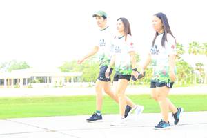 BIB: 
                            <button type="button" onclick="openModal(3695621)" class="btn btn-primary btn-sm float-right btn-popup" data-toggle="modal" data-target=".modal-high-quality">
                        <i class="fas fa-shopping-cart"></i> Add to Cart
                    </button>
                                            <button type="button" onclick="isThisMe(3695621, true)" class="btn btn-success btn-sm float-right btn-popup btn-isme hidden" data-toggle="tooltip" data-placement="bottom" title="นี่คือรูปของคุณใช่ไหม คลิกที่นี่เพื่อเอาเข้าอัลบั้ม">
                        <i class="fas fa-plus"></i> Add to album
                    </button>
                    <button type="button" onclick="isThisMe(3695621, false)" class="btn btn-warning btn-sm float-right btn-popup btn-isnotme hidden">
                        <i class="fas fa-ban"></i> Remove from album
                    </button>