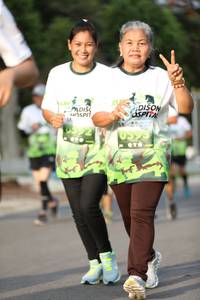 BIB: 
                            <button type="button" onclick="openModal(3623864)" class="btn btn-primary btn-sm float-right btn-popup" data-toggle="modal" data-target=".modal-high-quality">
                        <i class="fas fa-shopping-cart"></i> Add to Cart
                    </button>
                                            <button type="button" onclick="isThisMe(3623864, true)" class="btn btn-success btn-sm float-right btn-popup btn-isme hidden" data-toggle="tooltip" data-placement="bottom" title="นี่คือรูปของคุณใช่ไหม คลิกที่นี่เพื่อเอาเข้าอัลบั้ม">
                        <i class="fas fa-plus"></i> Add to album
                    </button>
                    <button type="button" onclick="isThisMe(3623864, false)" class="btn btn-warning btn-sm float-right btn-popup btn-isnotme hidden">
                        <i class="fas fa-ban"></i> Remove from album
                    </button>