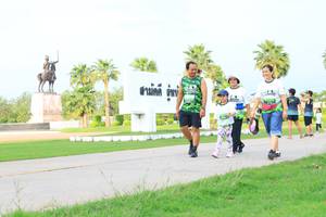 BIB: 
                            <button type="button" onclick="openModal(3699012)" class="btn btn-primary btn-sm float-right btn-popup" data-toggle="modal" data-target=".modal-high-quality">
                        <i class="fas fa-shopping-cart"></i> Add to Cart
                    </button>
                                            <button type="button" onclick="isThisMe(3699012, true)" class="btn btn-success btn-sm float-right btn-popup btn-isme hidden" data-toggle="tooltip" data-placement="bottom" title="นี่คือรูปของคุณใช่ไหม คลิกที่นี่เพื่อเอาเข้าอัลบั้ม">
                        <i class="fas fa-plus"></i> Add to album
                    </button>
                    <button type="button" onclick="isThisMe(3699012, false)" class="btn btn-warning btn-sm float-right btn-popup btn-isnotme hidden">
                        <i class="fas fa-ban"></i> Remove from album
                    </button>