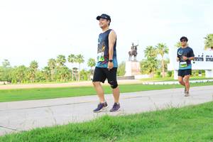 BIB: 
                            <button type="button" onclick="openModal(3699335)" class="btn btn-primary btn-sm float-right btn-popup" data-toggle="modal" data-target=".modal-high-quality">
                        <i class="fas fa-shopping-cart"></i> Add to Cart
                    </button>
                                            <button type="button" onclick="isThisMe(3699335, true)" class="btn btn-success btn-sm float-right btn-popup btn-isme hidden" data-toggle="tooltip" data-placement="bottom" title="นี่คือรูปของคุณใช่ไหม คลิกที่นี่เพื่อเอาเข้าอัลบั้ม">
                        <i class="fas fa-plus"></i> Add to album
                    </button>
                    <button type="button" onclick="isThisMe(3699335, false)" class="btn btn-warning btn-sm float-right btn-popup btn-isnotme hidden">
                        <i class="fas fa-ban"></i> Remove from album
                    </button>