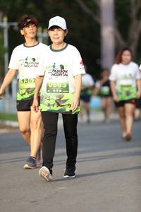 BIB: 136
                            <button type="button" onclick="openModal(3620947)" class="btn btn-primary btn-sm float-right btn-popup" data-toggle="modal" data-target=".modal-high-quality">
                        <i class="fas fa-shopping-cart"></i> Add to Cart
                    </button>
                                            <button type="button" onclick="isThisMe(3620947, true)" class="btn btn-success btn-sm float-right btn-popup btn-isme hidden" data-toggle="tooltip" data-placement="bottom" title="นี่คือรูปของคุณใช่ไหม คลิกที่นี่เพื่อเอาเข้าอัลบั้ม">
                        <i class="fas fa-plus"></i> Add to album
                    </button>
                    <button type="button" onclick="isThisMe(3620947, false)" class="btn btn-warning btn-sm float-right btn-popup btn-isnotme hidden">
                        <i class="fas fa-ban"></i> Remove from album
                    </button>