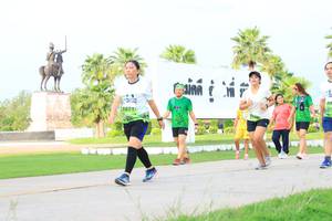 BIB: 1671
                            <button type="button" onclick="openModal(3699732)" class="btn btn-primary btn-sm float-right btn-popup" data-toggle="modal" data-target=".modal-high-quality">
                        <i class="fas fa-shopping-cart"></i> Add to Cart
                    </button>
                                            <button type="button" onclick="isThisMe(3699732, true)" class="btn btn-success btn-sm float-right btn-popup btn-isme hidden" data-toggle="tooltip" data-placement="bottom" title="นี่คือรูปของคุณใช่ไหม คลิกที่นี่เพื่อเอาเข้าอัลบั้ม">
                        <i class="fas fa-plus"></i> Add to album
                    </button>
                    <button type="button" onclick="isThisMe(3699732, false)" class="btn btn-warning btn-sm float-right btn-popup btn-isnotme hidden">
                        <i class="fas fa-ban"></i> Remove from album
                    </button>