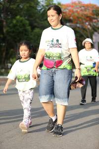 BIB: 
                            <button type="button" onclick="openModal(3629913)" class="btn btn-primary btn-sm float-right btn-popup" data-toggle="modal" data-target=".modal-high-quality">
                        <i class="fas fa-shopping-cart"></i> Add to Cart
                    </button>
                                            <button type="button" onclick="isThisMe(3629913, true)" class="btn btn-success btn-sm float-right btn-popup btn-isme hidden" data-toggle="tooltip" data-placement="bottom" title="นี่คือรูปของคุณใช่ไหม คลิกที่นี่เพื่อเอาเข้าอัลบั้ม">
                        <i class="fas fa-plus"></i> Add to album
                    </button>
                    <button type="button" onclick="isThisMe(3629913, false)" class="btn btn-warning btn-sm float-right btn-popup btn-isnotme hidden">
                        <i class="fas fa-ban"></i> Remove from album
                    </button>