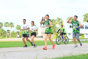 BIB: 2628
                            <button type="button" onclick="openModal(3700129)" class="btn btn-primary btn-sm float-right btn-popup" data-toggle="modal" data-target=".modal-high-quality">
                        <i class="fas fa-shopping-cart"></i> Add to Cart
                    </button>
                                            <button type="button" onclick="isThisMe(3700129, true)" class="btn btn-success btn-sm float-right btn-popup btn-isme hidden" data-toggle="tooltip" data-placement="bottom" title="นี่คือรูปของคุณใช่ไหม คลิกที่นี่เพื่อเอาเข้าอัลบั้ม">
                        <i class="fas fa-plus"></i> Add to album
                    </button>
                    <button type="button" onclick="isThisMe(3700129, false)" class="btn btn-warning btn-sm float-right btn-popup btn-isnotme hidden">
                        <i class="fas fa-ban"></i> Remove from album
                    </button>