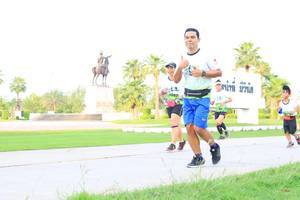 BIB: 
                            <button type="button" onclick="openModal(3682670)" class="btn btn-primary btn-sm float-right btn-popup" data-toggle="modal" data-target=".modal-high-quality">
                        <i class="fas fa-shopping-cart"></i> Add to Cart
                    </button>
                                            <button type="button" onclick="isThisMe(3682670, true)" class="btn btn-success btn-sm float-right btn-popup btn-isme hidden" data-toggle="tooltip" data-placement="bottom" title="นี่คือรูปของคุณใช่ไหม คลิกที่นี่เพื่อเอาเข้าอัลบั้ม">
                        <i class="fas fa-plus"></i> Add to album
                    </button>
                    <button type="button" onclick="isThisMe(3682670, false)" class="btn btn-warning btn-sm float-right btn-popup btn-isnotme hidden">
                        <i class="fas fa-ban"></i> Remove from album
                    </button>