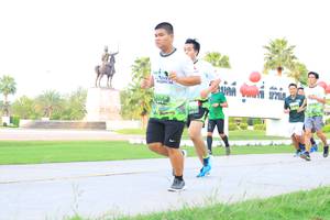 BIB: 
                            <button type="button" onclick="openModal(3676339)" class="btn btn-primary btn-sm float-right btn-popup" data-toggle="modal" data-target=".modal-high-quality">
                        <i class="fas fa-shopping-cart"></i> Add to Cart
                    </button>
                                            <button type="button" onclick="isThisMe(3676339, true)" class="btn btn-success btn-sm float-right btn-popup btn-isme hidden" data-toggle="tooltip" data-placement="bottom" title="นี่คือรูปของคุณใช่ไหม คลิกที่นี่เพื่อเอาเข้าอัลบั้ม">
                        <i class="fas fa-plus"></i> Add to album
                    </button>
                    <button type="button" onclick="isThisMe(3676339, false)" class="btn btn-warning btn-sm float-right btn-popup btn-isnotme hidden">
                        <i class="fas fa-ban"></i> Remove from album
                    </button>