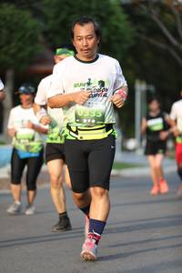 BIB: 333
                            <button type="button" onclick="openModal(3607954)" class="btn btn-primary btn-sm float-right btn-popup" data-toggle="modal" data-target=".modal-high-quality">
                        <i class="fas fa-shopping-cart"></i> Add to Cart
                    </button>
                                            <button type="button" onclick="isThisMe(3607954, true)" class="btn btn-success btn-sm float-right btn-popup btn-isme hidden" data-toggle="tooltip" data-placement="bottom" title="นี่คือรูปของคุณใช่ไหม คลิกที่นี่เพื่อเอาเข้าอัลบั้ม">
                        <i class="fas fa-plus"></i> Add to album
                    </button>
                    <button type="button" onclick="isThisMe(3607954, false)" class="btn btn-warning btn-sm float-right btn-popup btn-isnotme hidden">
                        <i class="fas fa-ban"></i> Remove from album
                    </button>