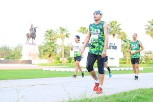 BIB: 
                            <button type="button" onclick="openModal(3677145)" class="btn btn-primary btn-sm float-right btn-popup" data-toggle="modal" data-target=".modal-high-quality">
                        <i class="fas fa-shopping-cart"></i> Add to Cart
                    </button>
                                            <button type="button" onclick="isThisMe(3677145, true)" class="btn btn-success btn-sm float-right btn-popup btn-isme hidden" data-toggle="tooltip" data-placement="bottom" title="นี่คือรูปของคุณใช่ไหม คลิกที่นี่เพื่อเอาเข้าอัลบั้ม">
                        <i class="fas fa-plus"></i> Add to album
                    </button>
                    <button type="button" onclick="isThisMe(3677145, false)" class="btn btn-warning btn-sm float-right btn-popup btn-isnotme hidden">
                        <i class="fas fa-ban"></i> Remove from album
                    </button>