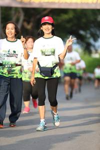 BIB: 
                            <button type="button" onclick="openModal(3624424)" class="btn btn-primary btn-sm float-right btn-popup" data-toggle="modal" data-target=".modal-high-quality">
                        <i class="fas fa-shopping-cart"></i> Add to Cart
                    </button>
                                            <button type="button" onclick="isThisMe(3624424, true)" class="btn btn-success btn-sm float-right btn-popup btn-isme hidden" data-toggle="tooltip" data-placement="bottom" title="นี่คือรูปของคุณใช่ไหม คลิกที่นี่เพื่อเอาเข้าอัลบั้ม">
                        <i class="fas fa-plus"></i> Add to album
                    </button>
                    <button type="button" onclick="isThisMe(3624424, false)" class="btn btn-warning btn-sm float-right btn-popup btn-isnotme hidden">
                        <i class="fas fa-ban"></i> Remove from album
                    </button>