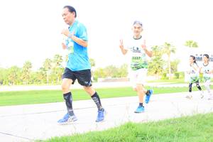 BIB: 2327
                            <button type="button" onclick="openModal(3692791)" class="btn btn-primary btn-sm float-right btn-popup" data-toggle="modal" data-target=".modal-high-quality">
                        <i class="fas fa-shopping-cart"></i> Add to Cart
                    </button>
                                            <button type="button" onclick="isThisMe(3692791, true)" class="btn btn-success btn-sm float-right btn-popup btn-isme hidden" data-toggle="tooltip" data-placement="bottom" title="นี่คือรูปของคุณใช่ไหม คลิกที่นี่เพื่อเอาเข้าอัลบั้ม">
                        <i class="fas fa-plus"></i> Add to album
                    </button>
                    <button type="button" onclick="isThisMe(3692791, false)" class="btn btn-warning btn-sm float-right btn-popup btn-isnotme hidden">
                        <i class="fas fa-ban"></i> Remove from album
                    </button>