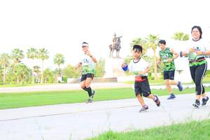 BIB: 
                            <button type="button" onclick="openModal(3682720)" class="btn btn-primary btn-sm float-right btn-popup" data-toggle="modal" data-target=".modal-high-quality">
                        <i class="fas fa-shopping-cart"></i> Add to Cart
                    </button>
                                            <button type="button" onclick="isThisMe(3682720, true)" class="btn btn-success btn-sm float-right btn-popup btn-isme hidden" data-toggle="tooltip" data-placement="bottom" title="นี่คือรูปของคุณใช่ไหม คลิกที่นี่เพื่อเอาเข้าอัลบั้ม">
                        <i class="fas fa-plus"></i> Add to album
                    </button>
                    <button type="button" onclick="isThisMe(3682720, false)" class="btn btn-warning btn-sm float-right btn-popup btn-isnotme hidden">
                        <i class="fas fa-ban"></i> Remove from album
                    </button>