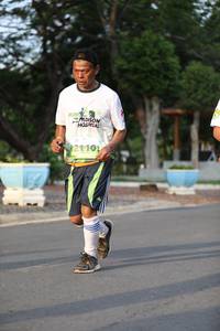 BIB: 2110
                            <button type="button" onclick="openModal(3610082)" class="btn btn-primary btn-sm float-right btn-popup" data-toggle="modal" data-target=".modal-high-quality">
                        <i class="fas fa-shopping-cart"></i> Add to Cart
                    </button>
                                            <button type="button" onclick="isThisMe(3610082, true)" class="btn btn-success btn-sm float-right btn-popup btn-isme hidden" data-toggle="tooltip" data-placement="bottom" title="นี่คือรูปของคุณใช่ไหม คลิกที่นี่เพื่อเอาเข้าอัลบั้ม">
                        <i class="fas fa-plus"></i> Add to album
                    </button>
                    <button type="button" onclick="isThisMe(3610082, false)" class="btn btn-warning btn-sm float-right btn-popup btn-isnotme hidden">
                        <i class="fas fa-ban"></i> Remove from album
                    </button>