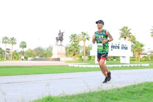 BIB: 
                            <button type="button" onclick="openModal(3673550)" class="btn btn-primary btn-sm float-right btn-popup" data-toggle="modal" data-target=".modal-high-quality">
                        <i class="fas fa-shopping-cart"></i> Add to Cart
                    </button>
                                            <button type="button" onclick="isThisMe(3673550, true)" class="btn btn-success btn-sm float-right btn-popup btn-isme hidden" data-toggle="tooltip" data-placement="bottom" title="นี่คือรูปของคุณใช่ไหม คลิกที่นี่เพื่อเอาเข้าอัลบั้ม">
                        <i class="fas fa-plus"></i> Add to album
                    </button>
                    <button type="button" onclick="isThisMe(3673550, false)" class="btn btn-warning btn-sm float-right btn-popup btn-isnotme hidden">
                        <i class="fas fa-ban"></i> Remove from album
                    </button>