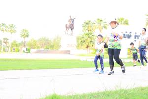 BIB: 
                            <button type="button" onclick="openModal(3691725)" class="btn btn-primary btn-sm float-right btn-popup" data-toggle="modal" data-target=".modal-high-quality">
                        <i class="fas fa-shopping-cart"></i> Add to Cart
                    </button>
                                            <button type="button" onclick="isThisMe(3691725, true)" class="btn btn-success btn-sm float-right btn-popup btn-isme hidden" data-toggle="tooltip" data-placement="bottom" title="นี่คือรูปของคุณใช่ไหม คลิกที่นี่เพื่อเอาเข้าอัลบั้ม">
                        <i class="fas fa-plus"></i> Add to album
                    </button>
                    <button type="button" onclick="isThisMe(3691725, false)" class="btn btn-warning btn-sm float-right btn-popup btn-isnotme hidden">
                        <i class="fas fa-ban"></i> Remove from album
                    </button>