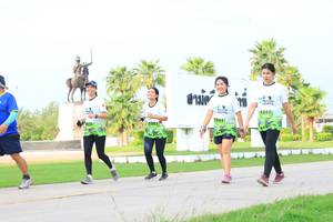 BIB: 
                            <button type="button" onclick="openModal(3699938)" class="btn btn-primary btn-sm float-right btn-popup" data-toggle="modal" data-target=".modal-high-quality">
                        <i class="fas fa-shopping-cart"></i> Add to Cart
                    </button>
                                            <button type="button" onclick="isThisMe(3699938, true)" class="btn btn-success btn-sm float-right btn-popup btn-isme hidden" data-toggle="tooltip" data-placement="bottom" title="นี่คือรูปของคุณใช่ไหม คลิกที่นี่เพื่อเอาเข้าอัลบั้ม">
                        <i class="fas fa-plus"></i> Add to album
                    </button>
                    <button type="button" onclick="isThisMe(3699938, false)" class="btn btn-warning btn-sm float-right btn-popup btn-isnotme hidden">
                        <i class="fas fa-ban"></i> Remove from album
                    </button>